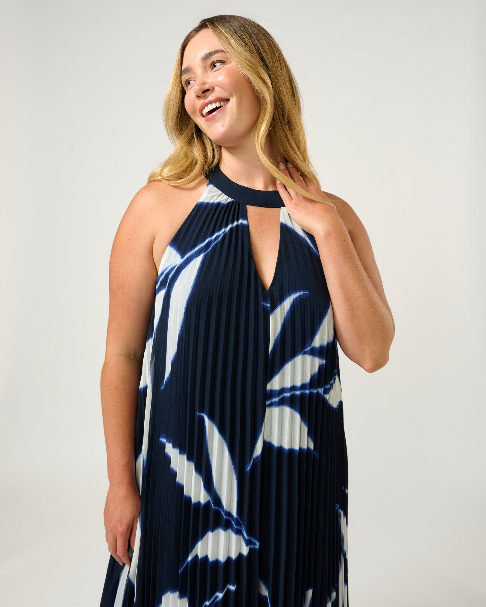 Breezy Dress - Navy/Milk - Estelle Clothing