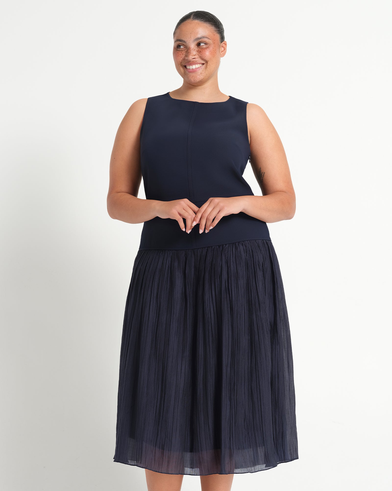 Jaylee Dress - Navy - Estelle Clothing