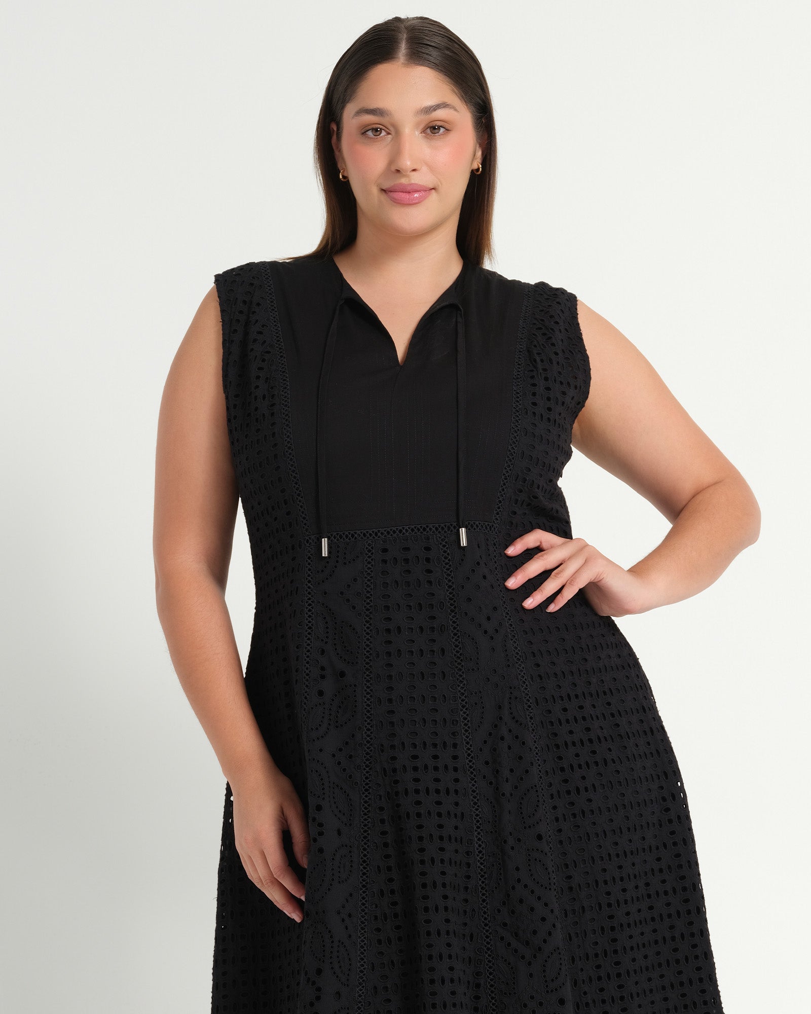 Estelle Women's Blair Cotton Embroidered Dress