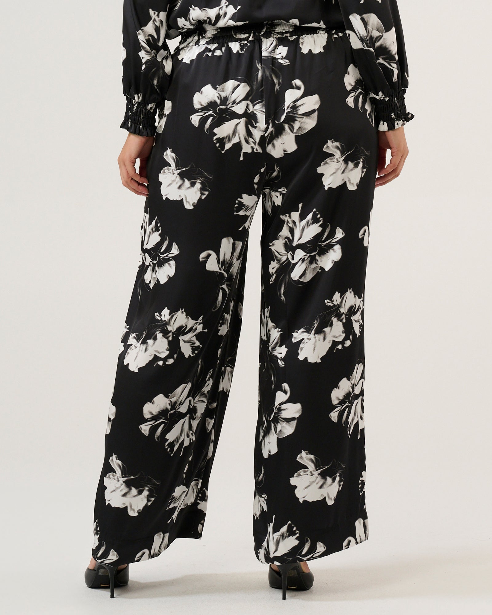 Gilda Pant - Black/Milk - Estelle Clothing
