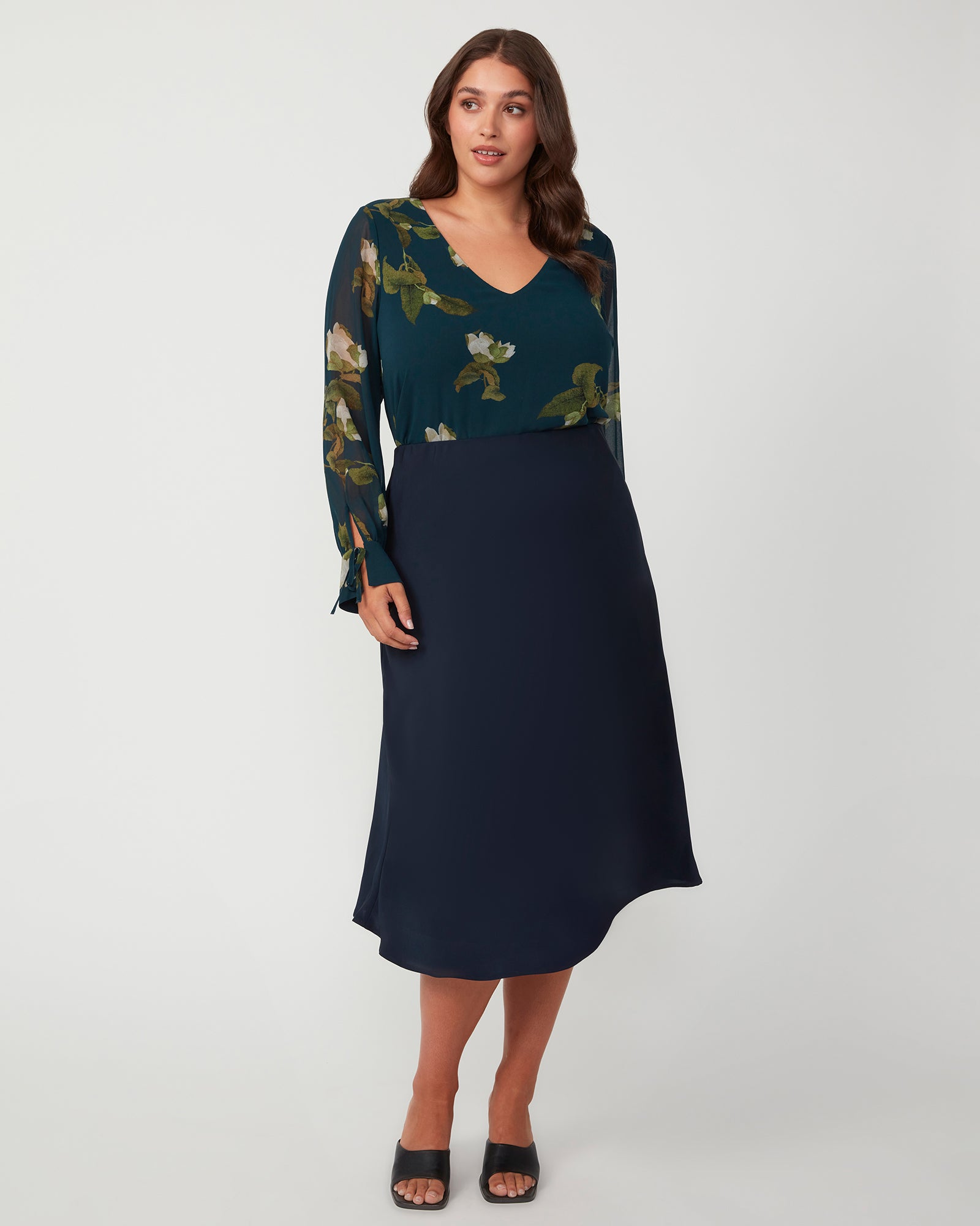 Azura Skirt - Midnight Navy - Estelle Clothing