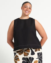 SHAE TOP - BLACK/STONE - Estelle Clothing

